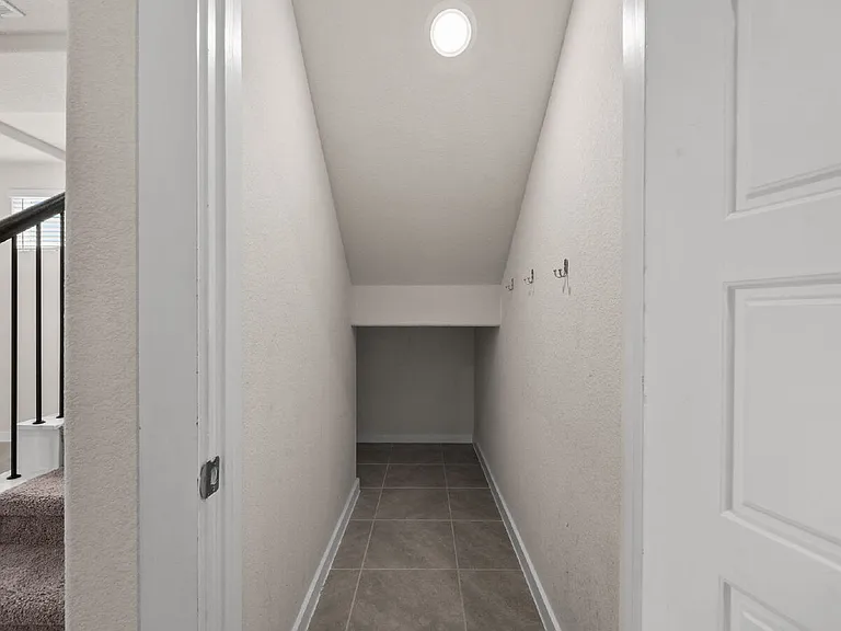 509 Brent Park Ct — Photo 16