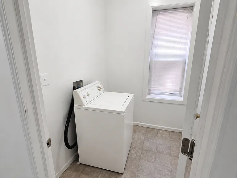 1332 N 53rd St #1 — Photo 13