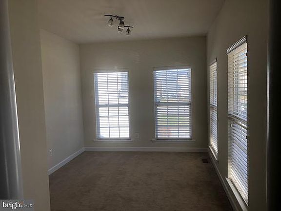3rd image of 20873 Woodland Ct