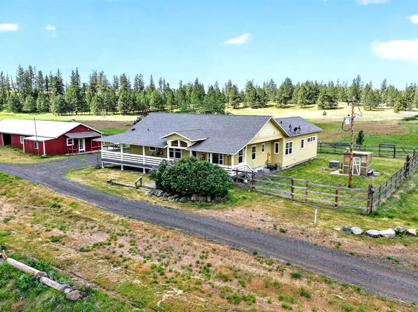 14829 W Burnett Rd, Nine Mile Falls, WA 99026