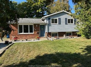 38 Blythewood Cres, Chatham Kent, ON N7M5N4