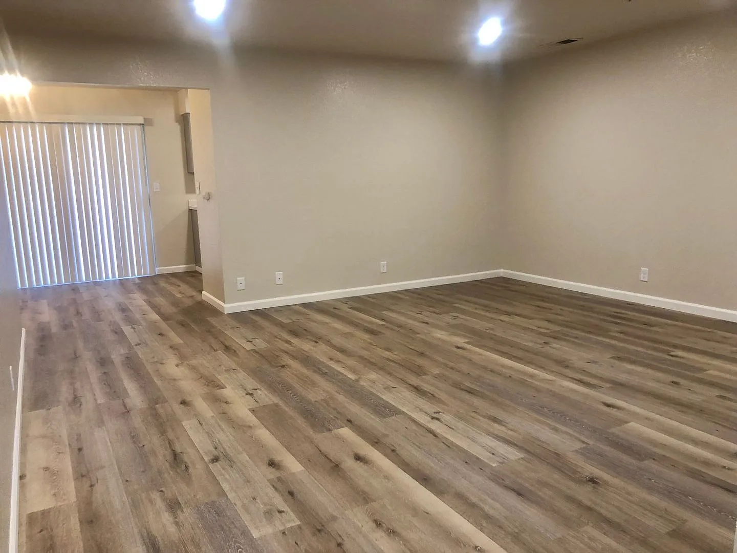 Madison Townhomes — Photo 4
