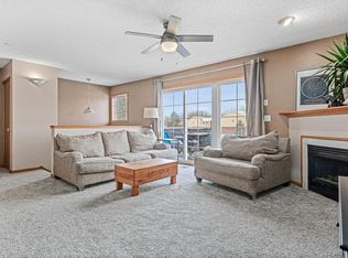 2209 E 117th St #109, Burnsville, MN 55337