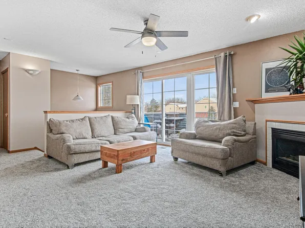 2209 E 117th St #109, Burnsville, MN 55337