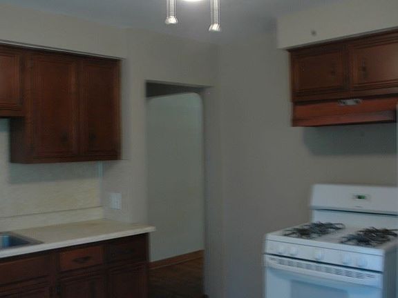 2nd image of 659 Butler Ave
