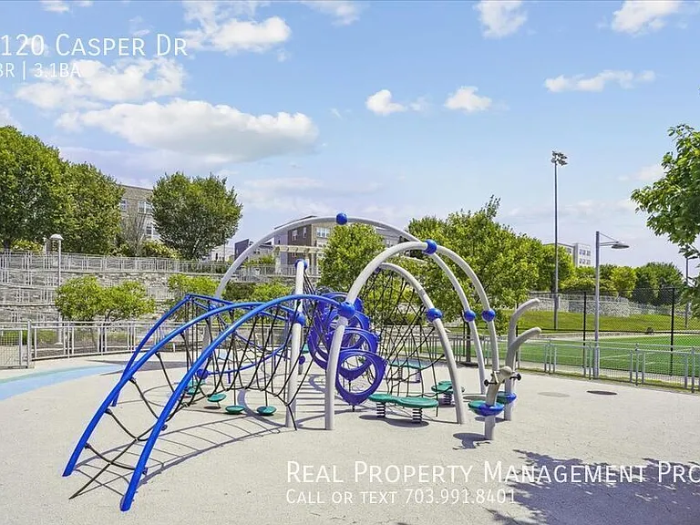 1120 Casper Dr — Photo 40