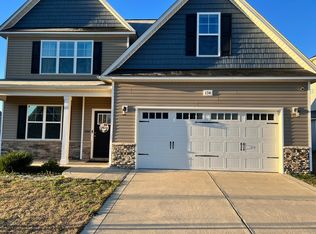 134 Chatfield Dr, Raeford, NC 28376