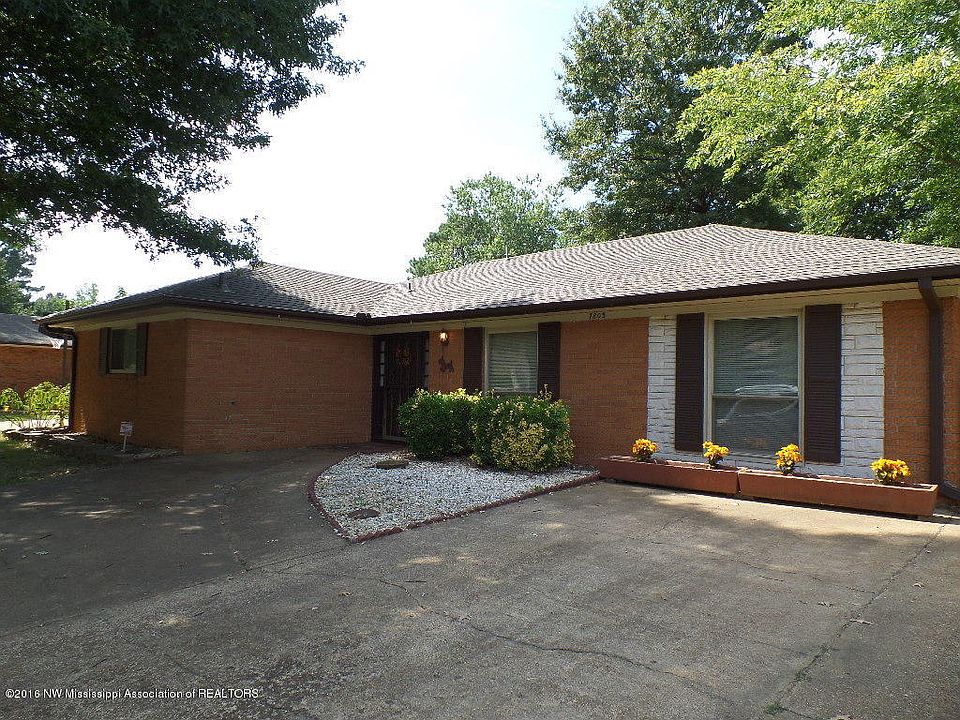 1st image of 7803 Charleston Dr