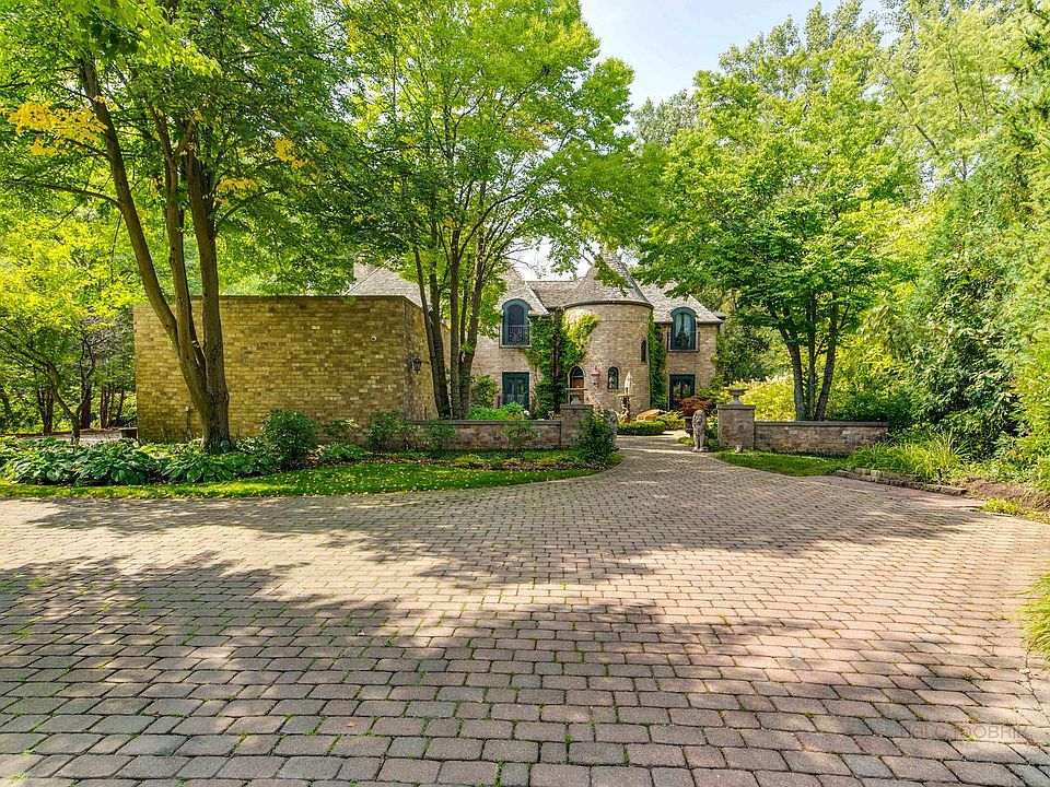 10 Lakewood Dr, Bannockburn, IL 60015 Zillow