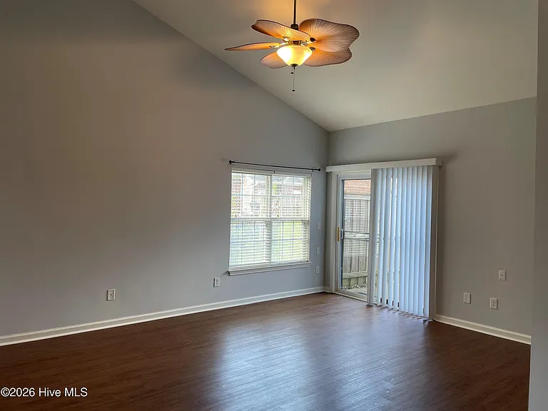 221 Hibiscus Way #221 — Photo 5