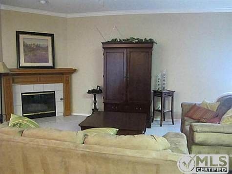 3rd image of 7701 Blossom Dr