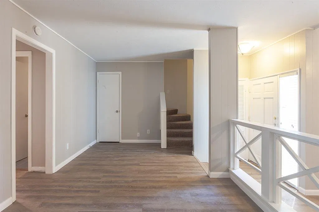 3 bed, 1500 sqft, $2,999 — Photo 4