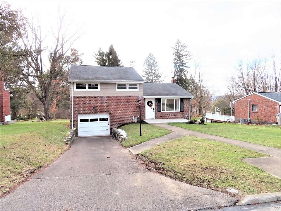 1st image of 550 Deissler Ct