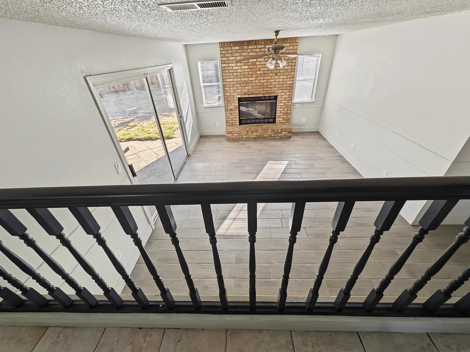 3016 Park Royal Dr, Ceres, CA 95307 - 1 — Photo 4