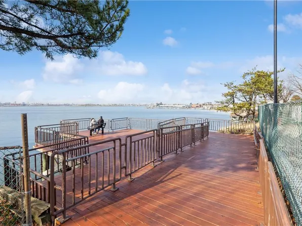 2528 120th Street #3, Flushing, NY 11354