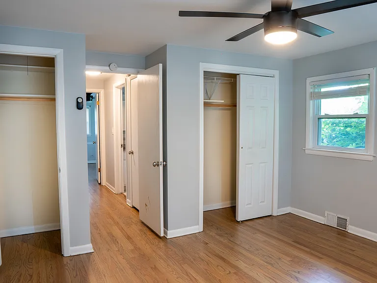 9733 Karlov Ave — Photo 20