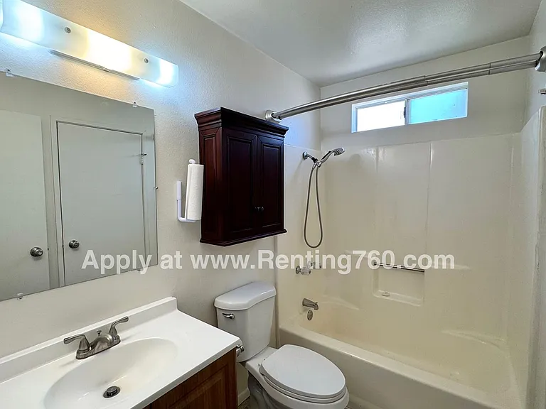6348 Timothy Ave — Photo 13
