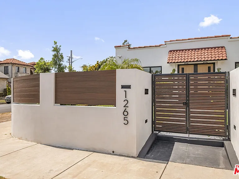 1265 Keniston Ave — Photo 36