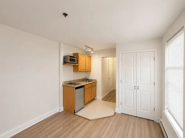 767 Tremont