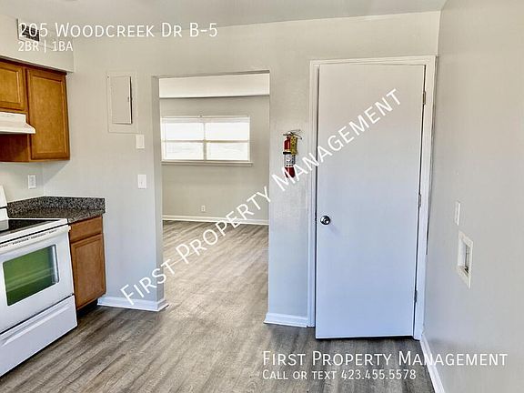 5th image of 205 Woodcreek Dr #B-5