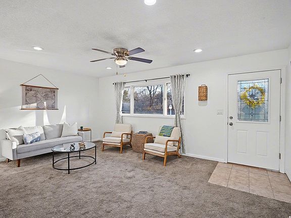 5th image of 2079 N 1369th Rd