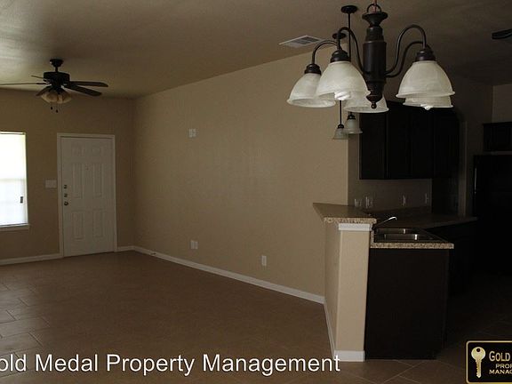 5th image of 4505A Cambridge Dr