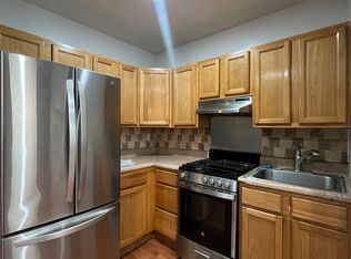 1823 Parkview Ave APT 1R, Bronx, NY 10461