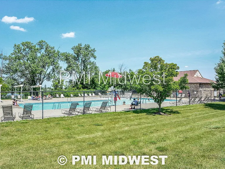 11550 Signet Ln — Photo 33