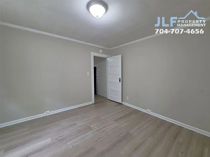 1417 Oakshade Ave — Photo 8