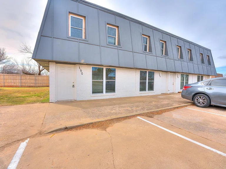 174 Clay Dr #160 — Photo 2