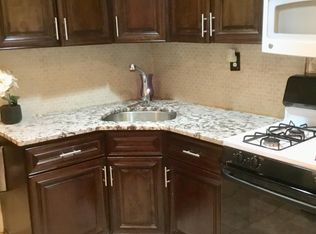 11138 134th St, South Ozone Park, NY 11420