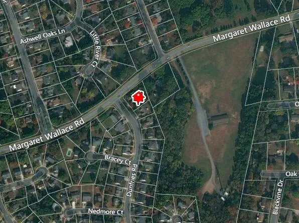 9801 Dunfries Rd, Matthews, NC 28105