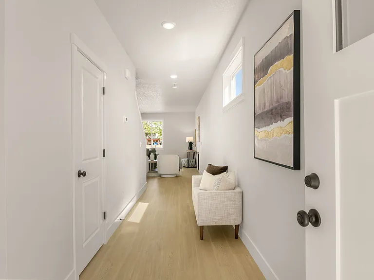 2525 Bourbon St — Photo 6