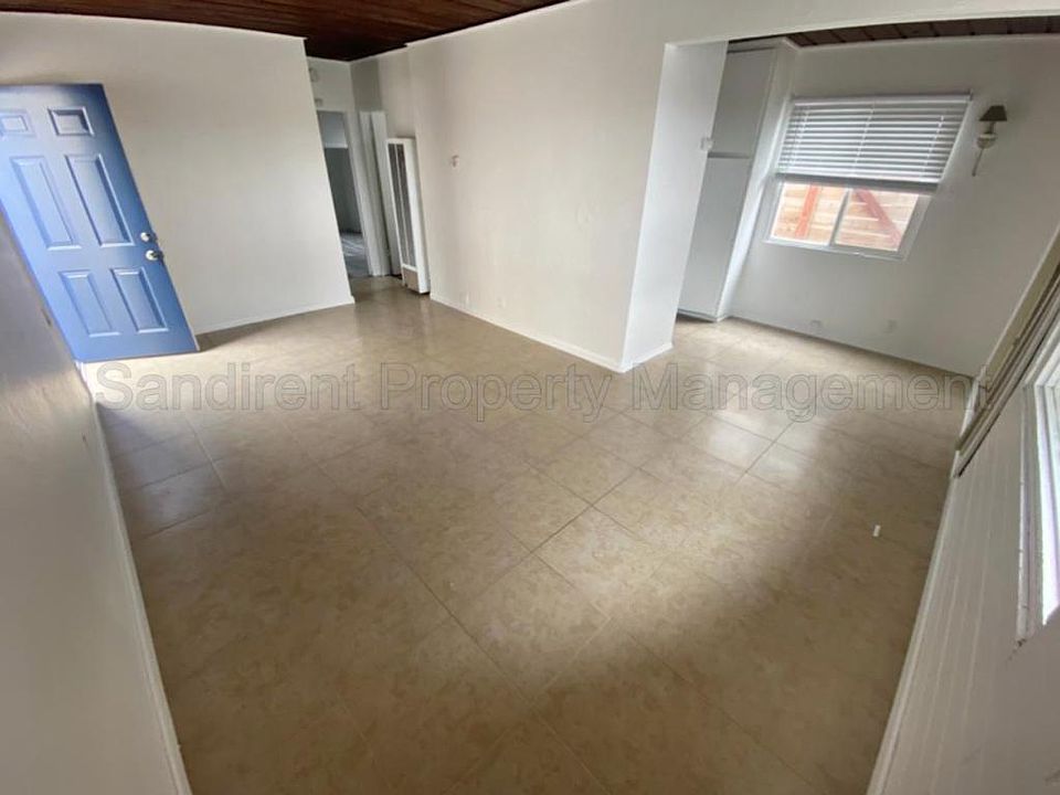 1st image of 5160 W Point Loma Blvd #5160