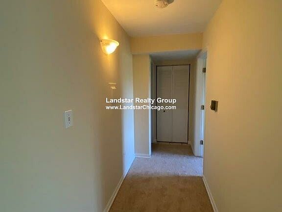 4th image of 1519 N Windsor Dr APT 309