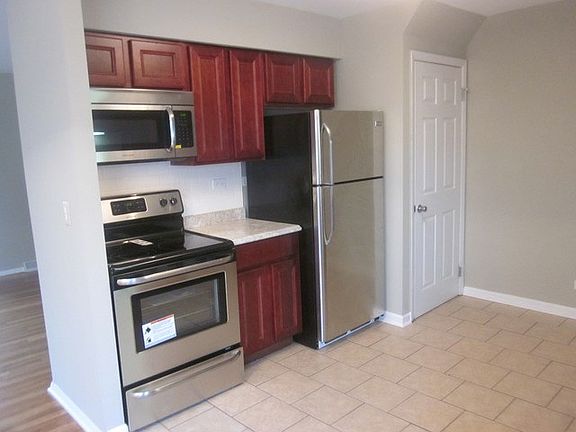 5th image of 1045 Lioncrest Dr #1045