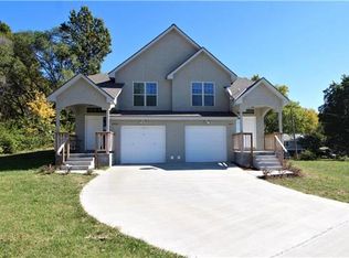 6011 Blue Ridge Cut Off, Kansas City, MO 64133