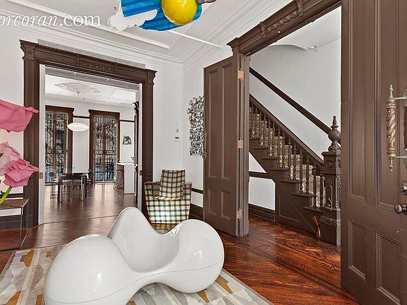5th image of 897 Lafayette Ave #1