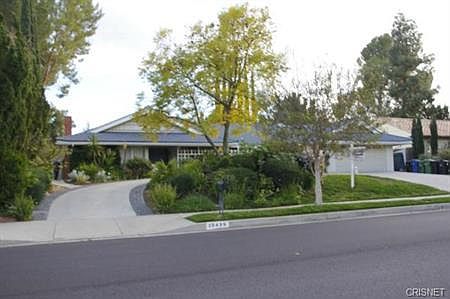 1st image of 20436 Wells Dr