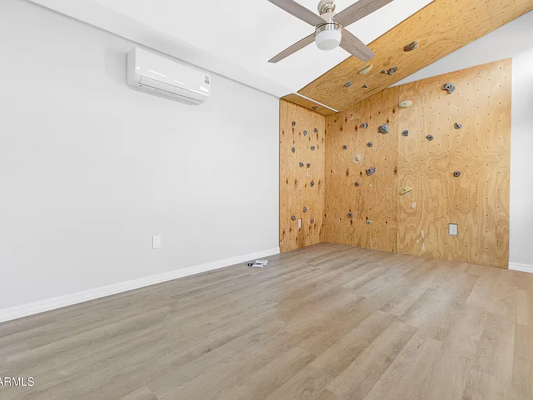24194 W Whyman Ave — Photo 14