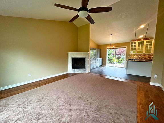 4th image of 1762 Antelope Cir SW