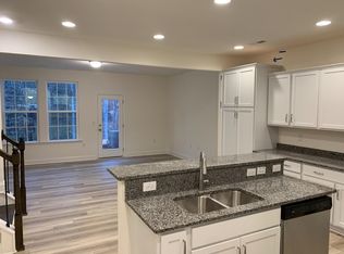 2004 Solana Woods Dr, Durham, NC 27703