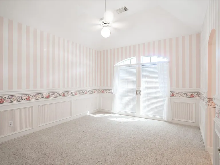 26910 Willow Ln — Photo 13