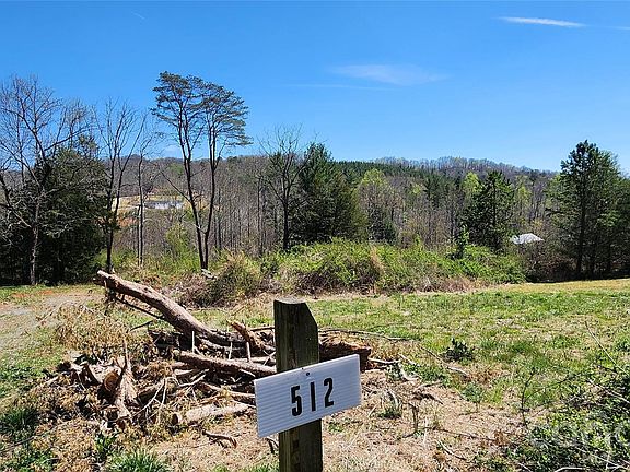 2nd image of 512 Hemphill Rd