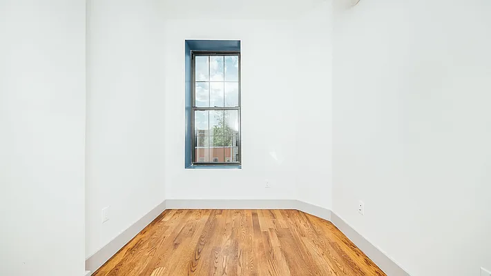 Rented by Nooklyn NYC LLC | media 9