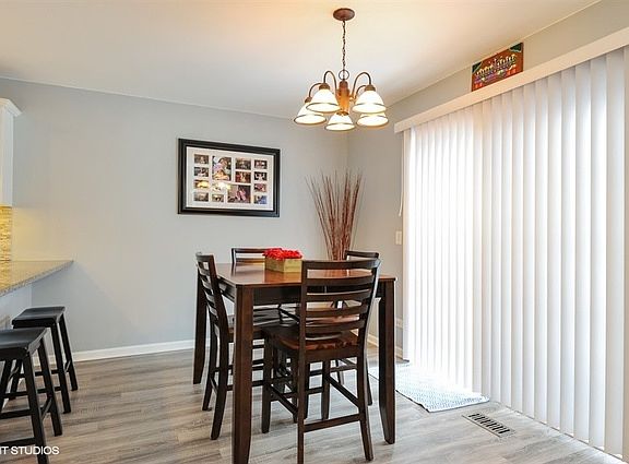 3rd image of 26308 W Vista Ct