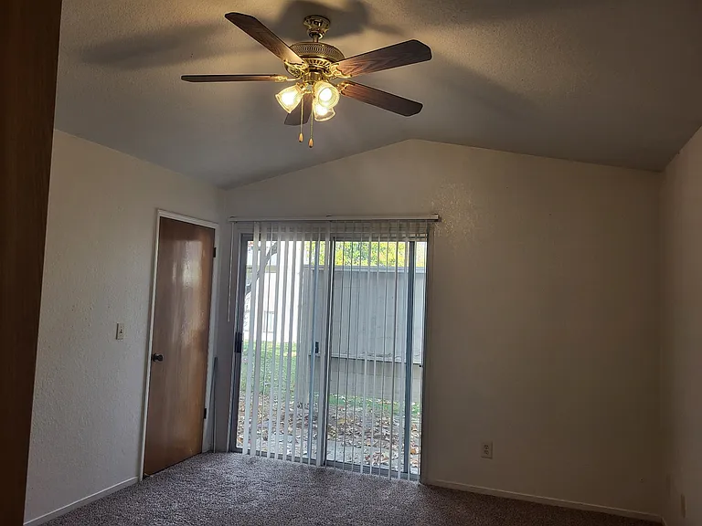 49400 River Park Rd #76 — Photo 3