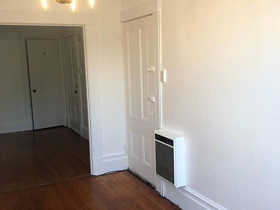 5th image of 219A Jersey St