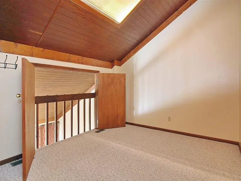 503 Pinewood Rd #5 — Photo 16