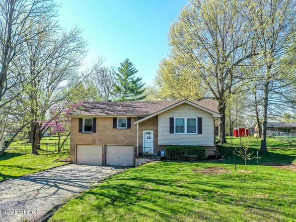 201 Franklin St, Holts Summit, MO 65043